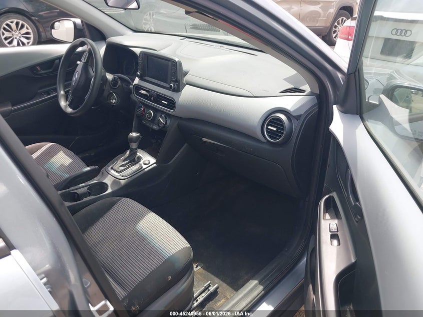 2021 Hyundai Kona VIN KM8K1CAA2MU704581 IAAI salvage auction — LEFT SIDE, Salvage Title, sold $3,250 on 2026-07-14 (photo 5)