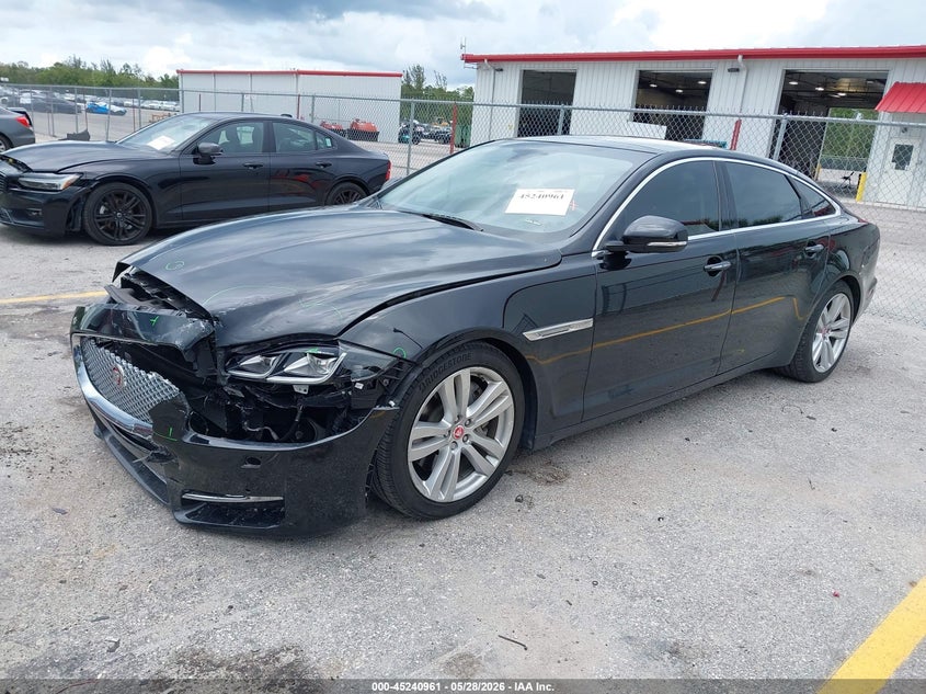 2016 Jaguar Xj VIN SAJWA2G73G8W02720 IAAI salvage auction — FRONT END, Salvage Title, sold $6,150 on 2026-07-06 (photo 2)
