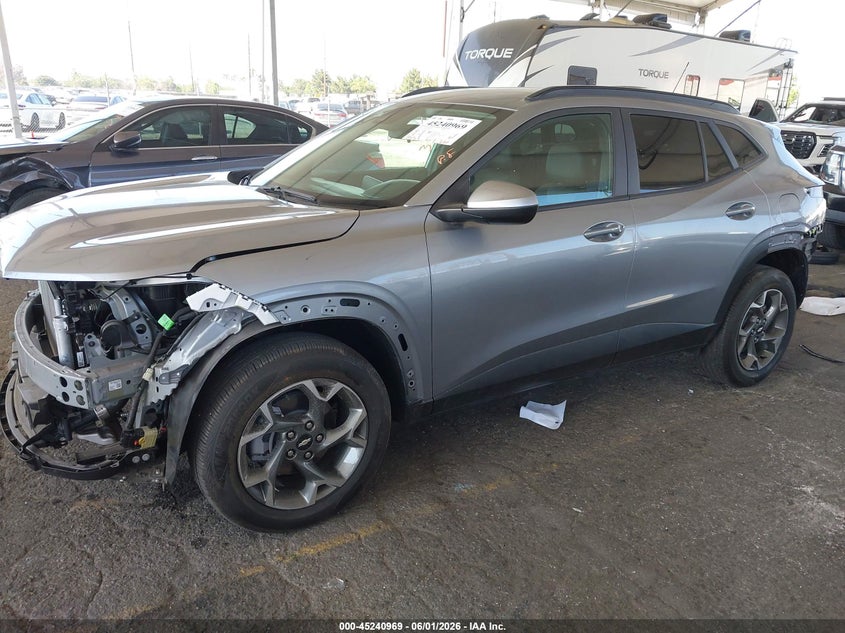 2025 Chevrolet Trax VIN KL77LHEPXSC037016 IAAI salvage auction — FRONT & REAR, Salvage Title, sold $3,450 on 2026-07-17 (photo 2)