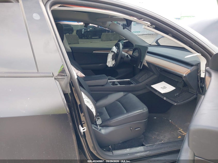 2023 Tesla Model y VIN 7SAYGAEE7PF874000 IAAI salvage auction — RIGHT SIDE, Salvage Title, sold $4,550 on 2026-07-22 (photo 5)