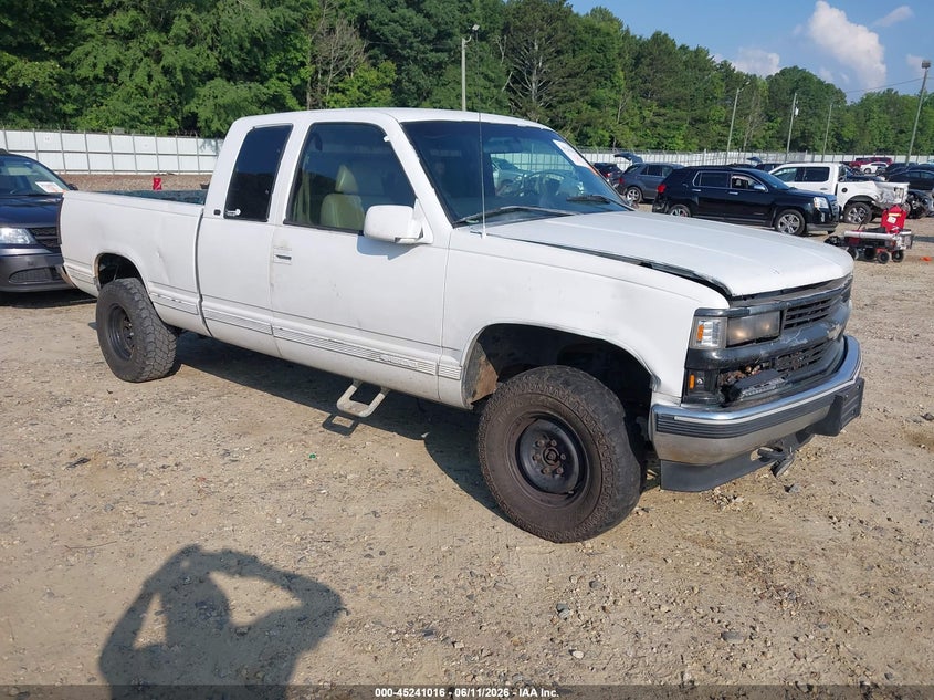 1998 Chevrolet S-10 pickup VIN 1GCEK19M4WE135568 IAAI salvage auction — RIGHT SIDE, Salvage (Tennessee), sold $250 on 2026-07-09 (photo 1)