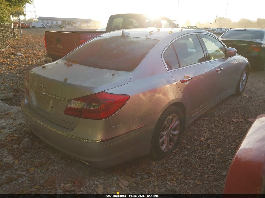 2013 Hyundai Genesis VIN KMHGC4DD0DU212773 IAAI salvage auction — RIGHT FRONT, Clear (Michigan), sold $1,400 on 2026-07-15 (photo 4)