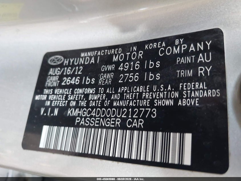 2013 Hyundai Genesis VIN KMHGC4DD0DU212773 IAAI salvage auction — RIGHT FRONT, Clear (Michigan), sold $1,400 on 2026-07-15 (photo 9)