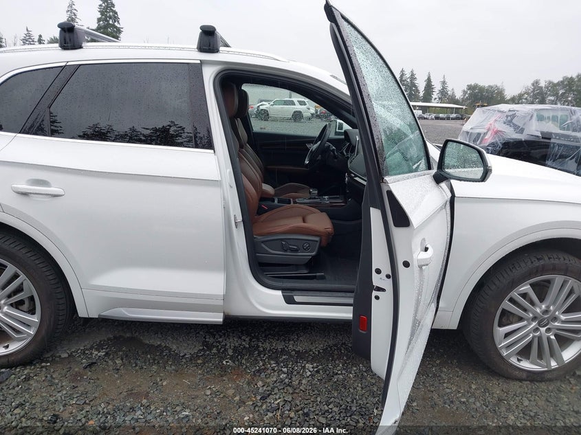 2018 Audi Q5 VIN WA1BNAFY1J2212046 IAAI salvage auction — REAR END, Salvage Title, sold $8,200 on 2026-07-22 (photo 5)