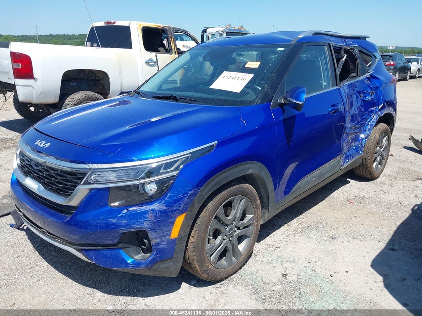 2023 Kia Seltos VIN KNDEU2AA0P7397644 IAAI salvage auction — LEFT & RIGHT, Junk (Oklahoma), sold $1,300 on 2026-07-28 (photo 2)