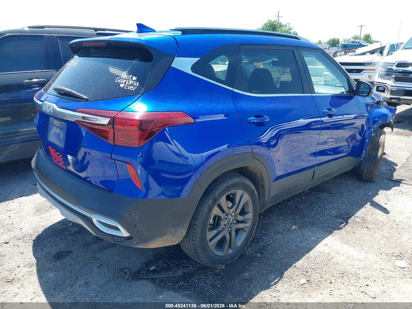 2023 Kia Seltos VIN KNDEU2AA0P7397644 IAAI salvage auction — LEFT & RIGHT, Junk (Oklahoma), sold $1,300 on 2026-07-28 (photo 4)