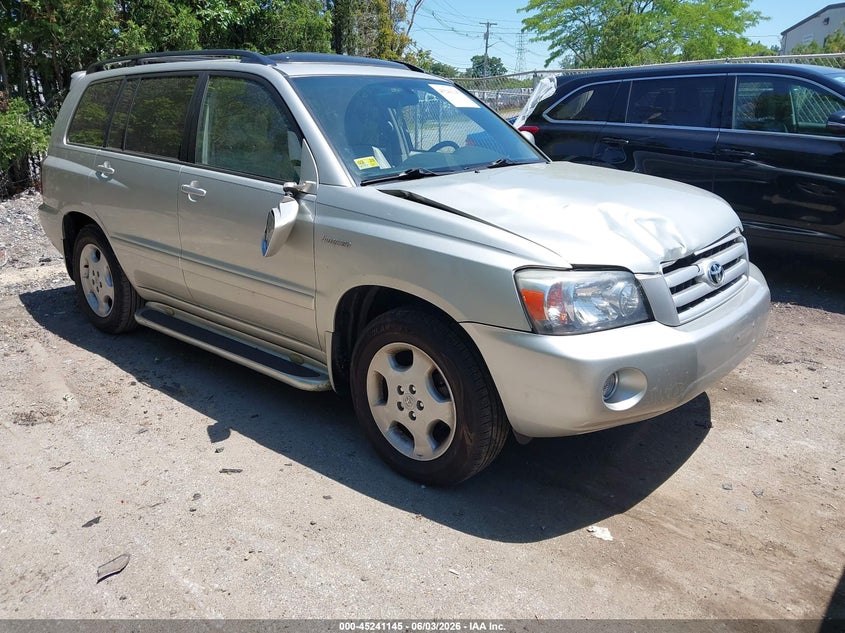 2004 Toyota Highlander VIN JTEDP21A940002802 IAAI salvage auction — FRONT END, Salvage (Rhode Island), sold $1,150 on 2026-07-21 (photo 1)
