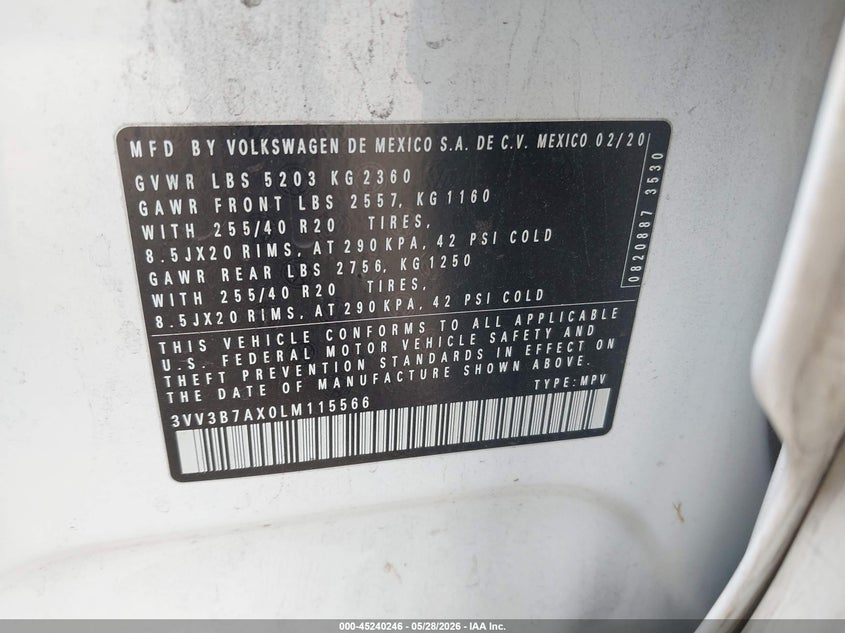 2020 Volkswagen Tiguan VIN 3VV3B7AX0LM115566 IAAI salvage auction — SIDE, Salvage Title, sold $5,700 on 2026-08-10 (photo 9)