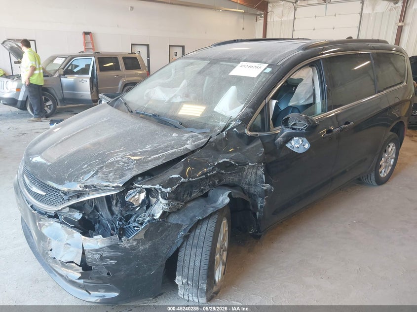 2021 Chrysler Voyager VIN 2C4RC1DG6MR532747 IAAI salvage auction — FRONT END, Salvage Title, sold $3,950 on 2026-07-08 (photo 2)