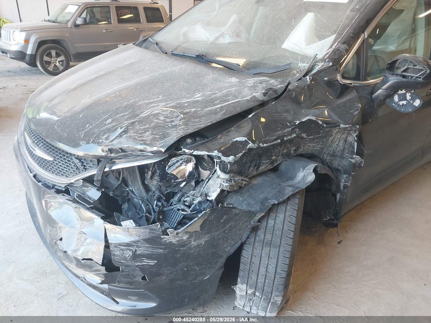2021 Chrysler Voyager VIN 2C4RC1DG6MR532747 IAAI salvage auction — FRONT END, Salvage Title, sold $3,950 on 2026-07-08 (photo 6)
