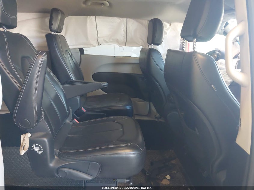 2021 Chrysler Voyager VIN 2C4RC1DG6MR532747 IAAI salvage auction — FRONT END, Salvage Title, sold $3,950 on 2026-07-08 (photo 8)