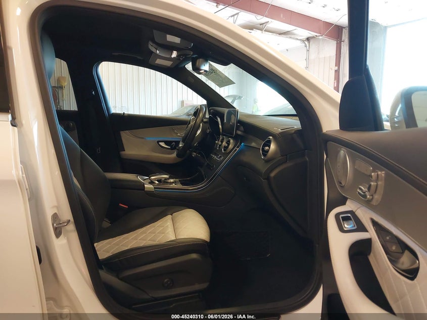 2019 Mercedes-benz Glc VIN WDC0G4KB7KV174214 IAAI salvage auction — FRONT END, Salvage Title, sold $10,750 on 2026-07-21 (photo 5)