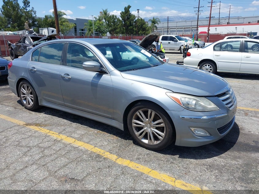 2014 Hyundai Genesis VIN KMHGC4DD1EU263152 IAAI salvage auction — NORMAL WEAR, Clear - Dealer Only (California), sold $750 on 2026-07-07 (photo 1)