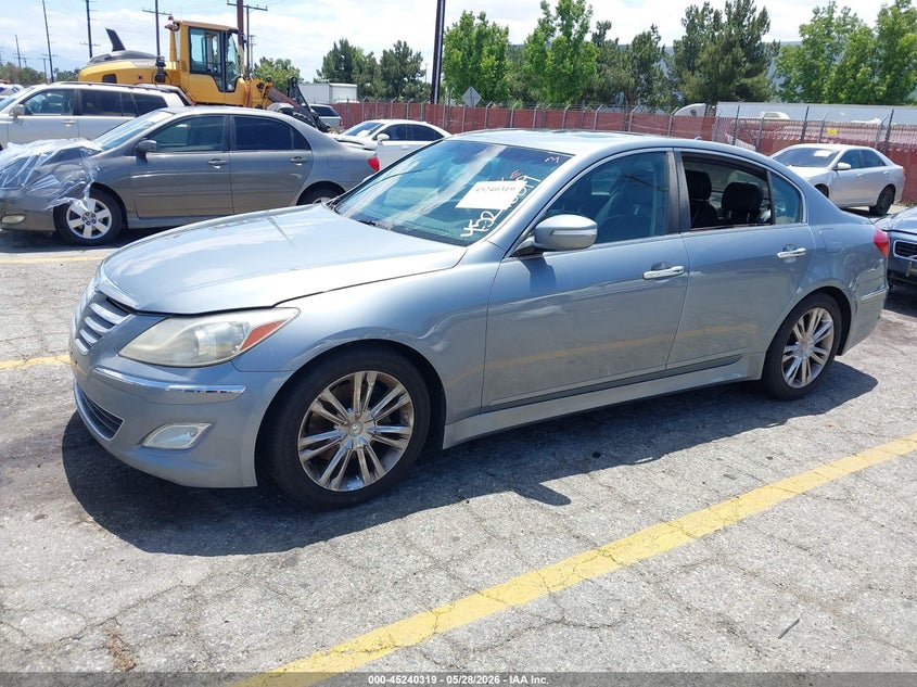 2014 Hyundai Genesis VIN KMHGC4DD1EU263152 IAAI salvage auction — NORMAL WEAR, Clear - Dealer Only (California), sold $750 on 2026-07-07 (photo 2)