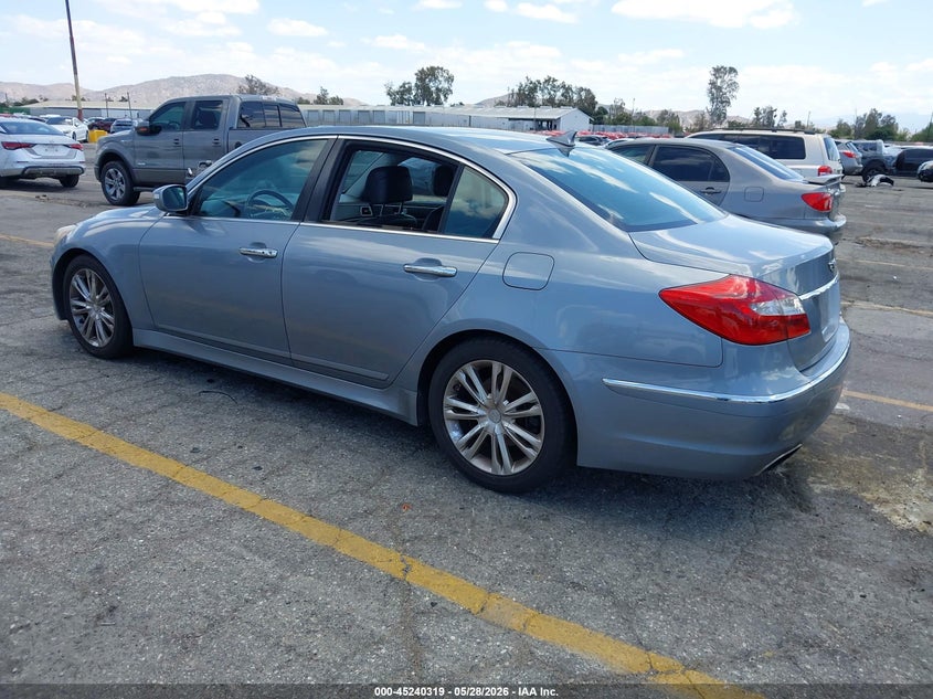 2014 Hyundai Genesis VIN KMHGC4DD1EU263152 IAAI salvage auction — NORMAL WEAR, Clear - Dealer Only (California), sold $750 on 2026-07-07 (photo 3)