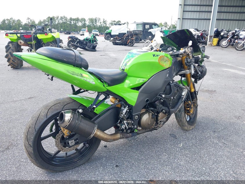 2004 Kawasaki Ninja VIN JKAZXCC124A016459 IAAI salvage auction — SIDE, Salvage (South Carolina), sold $1,000 on 2026-07-07 (photo 4)
