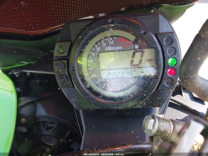 2004 Kawasaki Ninja VIN JKAZXCC124A016459 IAAI salvage auction — SIDE, Salvage (South Carolina), sold $1,000 on 2026-07-07 (photo 7)