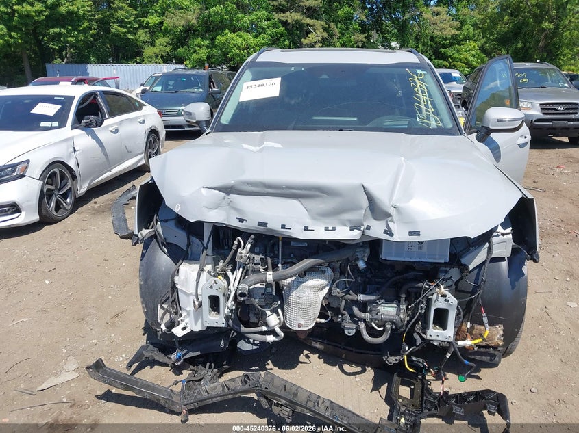 2022 Kia Telluride VIN 5XYP5DHC6NG277212 IAAI salvage auction — ENGINE DAMAGE, Salvage Title, sold $1,750 on 2026-07-07 (photo 6)