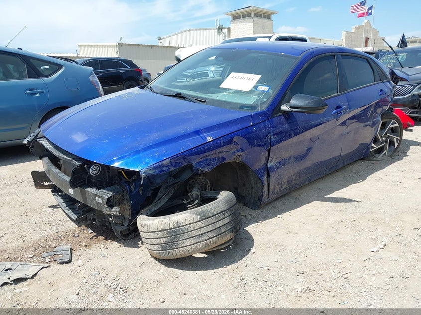 2025 Hyundai Elantra VIN KMHLM4DJ8SU164647 IAAI salvage auction — LEFT SIDE, Salvage Title, sold $1,250 on 2026-07-27 (photo 2)