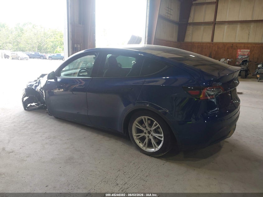 2022 Tesla Model y VIN 7SAYGDEE9NF442605 IAAI salvage auction — SUSPENSION, Salvage Title, sold $8,000 on 2026-07-16 (photo 3)