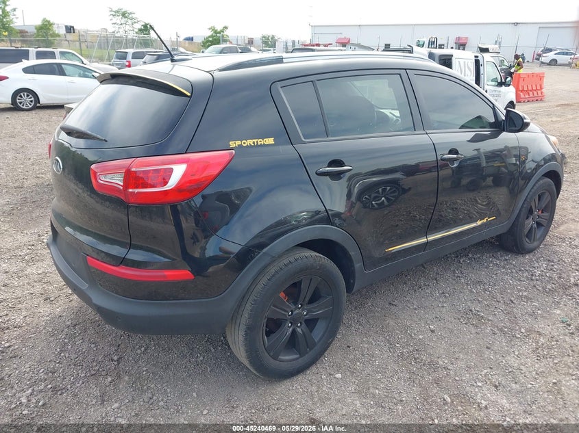 2012 Kia Sportage VIN KNDPB3A27C7204333 IAAI salvage auction — THEFT, Clear (Illinois), sold $1,450 on 2026-07-15 (photo 4)