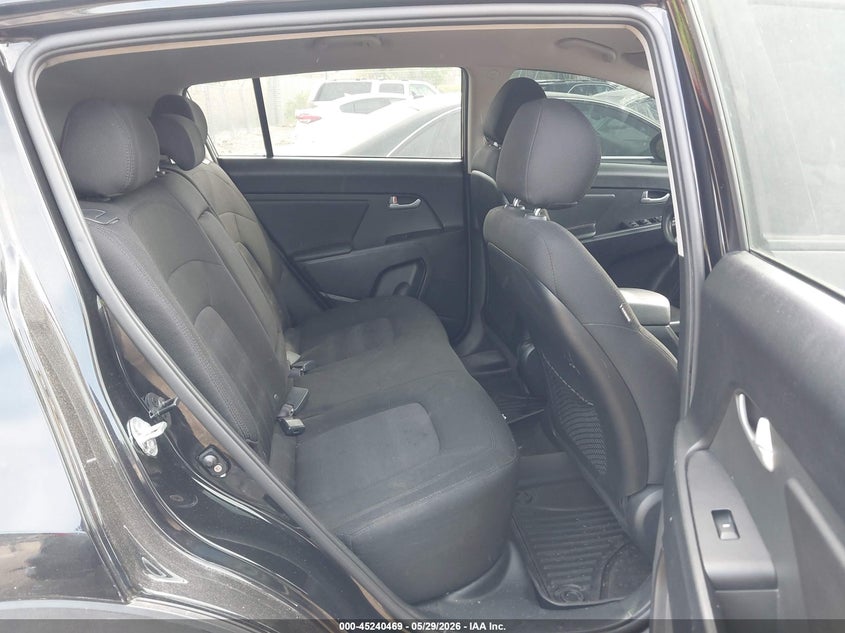 2012 Kia Sportage VIN KNDPB3A27C7204333 IAAI salvage auction — THEFT, Clear (Illinois), sold $1,450 on 2026-07-15 (photo 8)