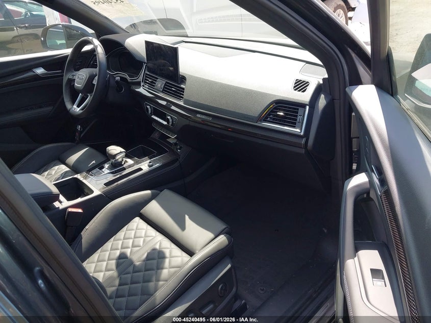 2024 Audi Sq5 sportback VIN WA134AFY2R2083415 IAAI salvage auction — FRONT END, Salvage Title, sold $18,200 on 2026-07-27 (photo 5)
