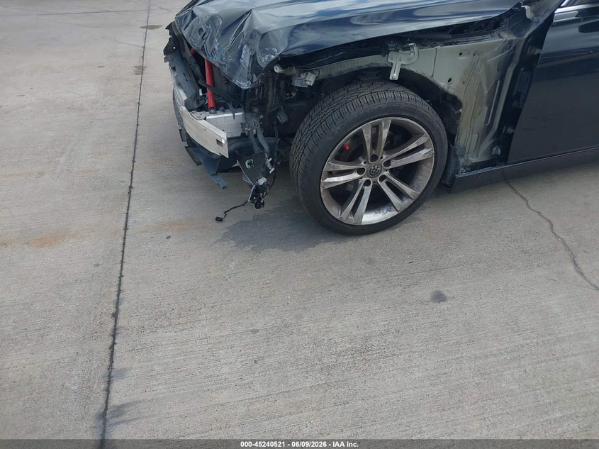 2018 BMW 3er VIN WBA8B9G55JNU58024 IAAI salvage auction — FRONT END, Salvage Title, sold $4,450 on 2026-07-17 (photo 6)