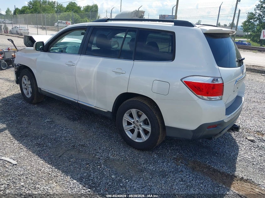 2011 Toyota Highlander VIN 5TDBK3EH6BS049965 IAAI salvage auction — FRONT END, Salvage (North Carolina), sold $1,500 on 2026-07-17 (photo 3)