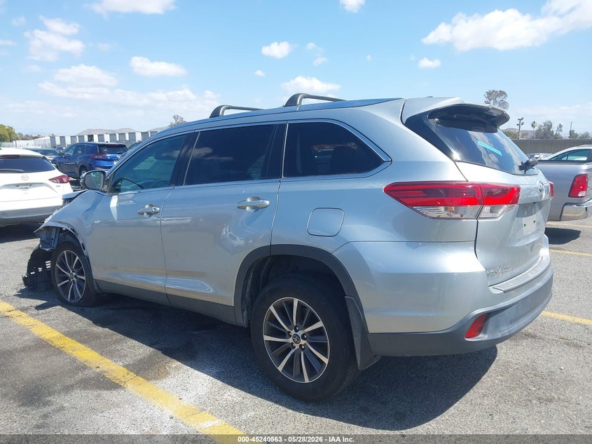 2019 Toyota Highlander VIN 5TDJZRFH4KS588089 IAAI salvage auction — LEFT FRONT, Salvage Title, sold $7,325 on 2026-07-28 (photo 3)