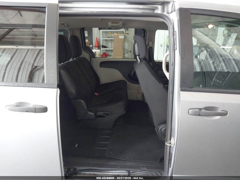 2019 Dodge Grand caravan VIN 2C4RDGBG8KR659449 IAAI salvage auction — HAIL, SF97 (Kansas), sold $9,700 on 2026-07-09 (photo 8)