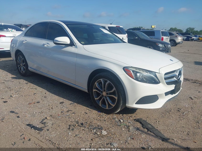 2015 Mercedes-benz C-klasse VIN 55SWF4KB2FU006728 — IAAI salvage auction photo