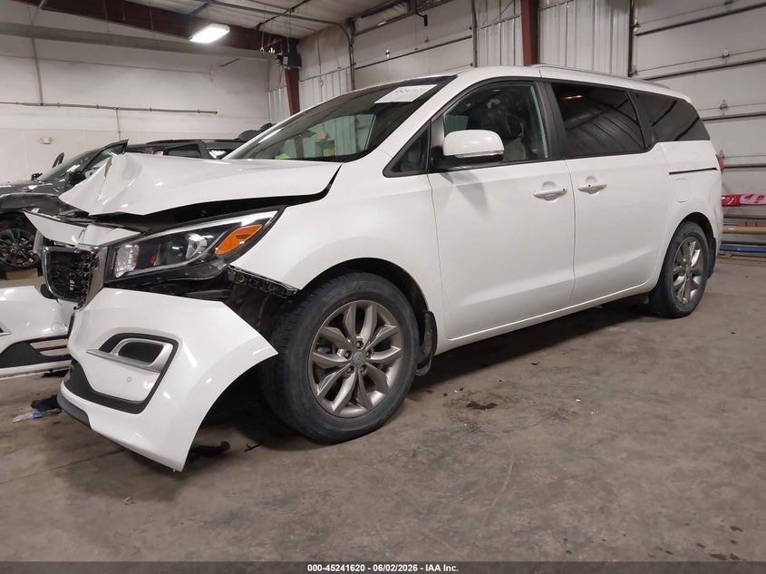 2020 Kia SEDONA VIN KNDMB5C18L6639497 IAAI salvage auction — FRONT END, Salvage Title, sold $2,575 on 2026-07-14 (photo 2)