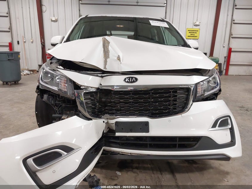 2020 Kia SEDONA VIN KNDMB5C18L6639497 IAAI salvage auction — FRONT END, Salvage Title, sold $2,575 on 2026-07-14 (photo 6)