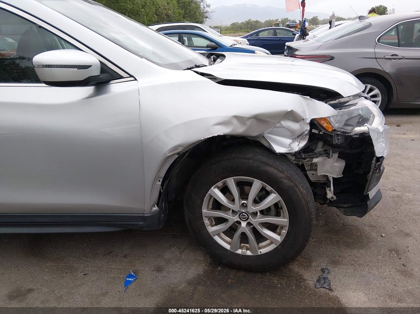 2019 Nissan Rogue VIN KNMAT2MV2KP520546 IAAI salvage auction — FRONT END, Salvage Title, sold $2,650 on 2026-07-30 (photo 6)