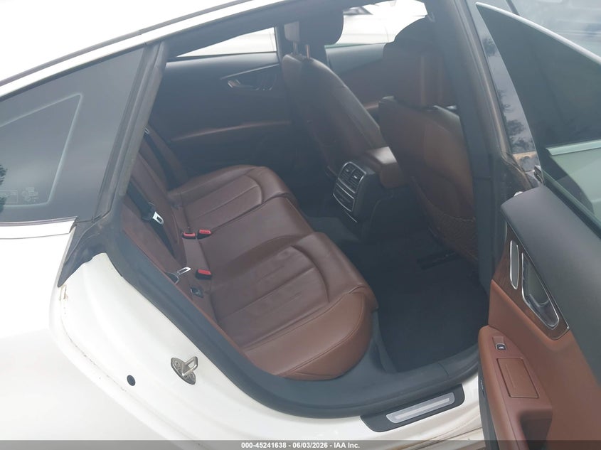 2014 Audi A7 VIN WAUWGAFCXEN007025 IAAI salvage auction — LEFT REAR, Salvage Title, sold $2,125 on 2026-07-29 (photo 8)