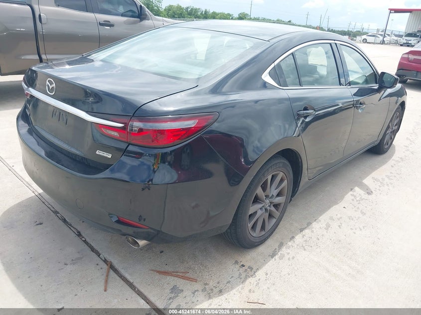 2018 Mazda 6 VIN JM1GL1UM3J1318960 IAAI salvage auction — HAIL, Salvage Title, sold $5,175 on 2026-07-31 (photo 4)