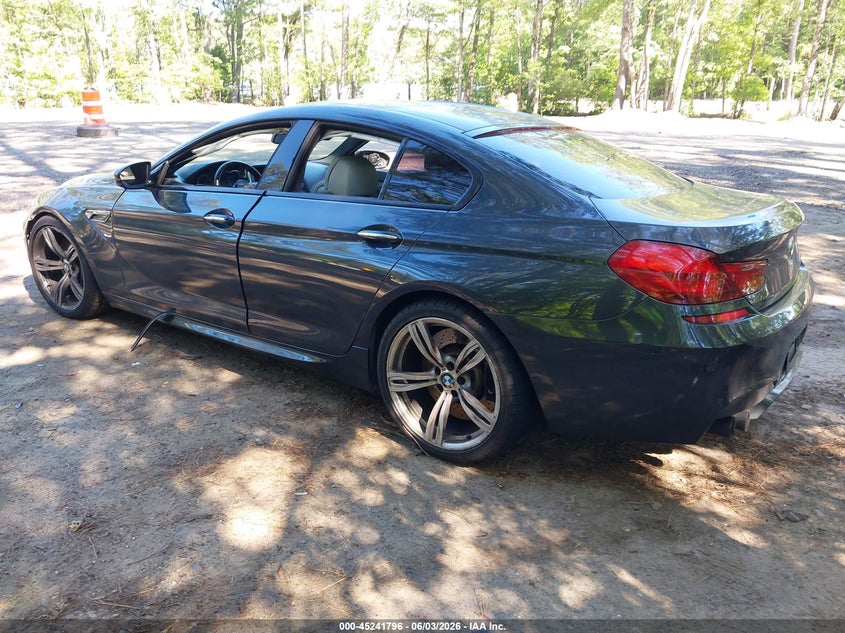 2014 BMW M6 VIN WBS6C9C52ED466972 IAAI salvage auction — RIGHT FRONT, Salvage (Virginia), sold $3,550 on 2026-07-28 (photo 3)