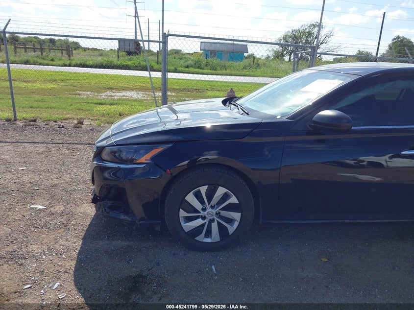 2025 Nissan Altima VIN 1N4BL4BV0SN303338 IAAI salvage auction — LEFT FRONT, Salvage Title, sold $7,600 on 2026-08-01 (photo 6)