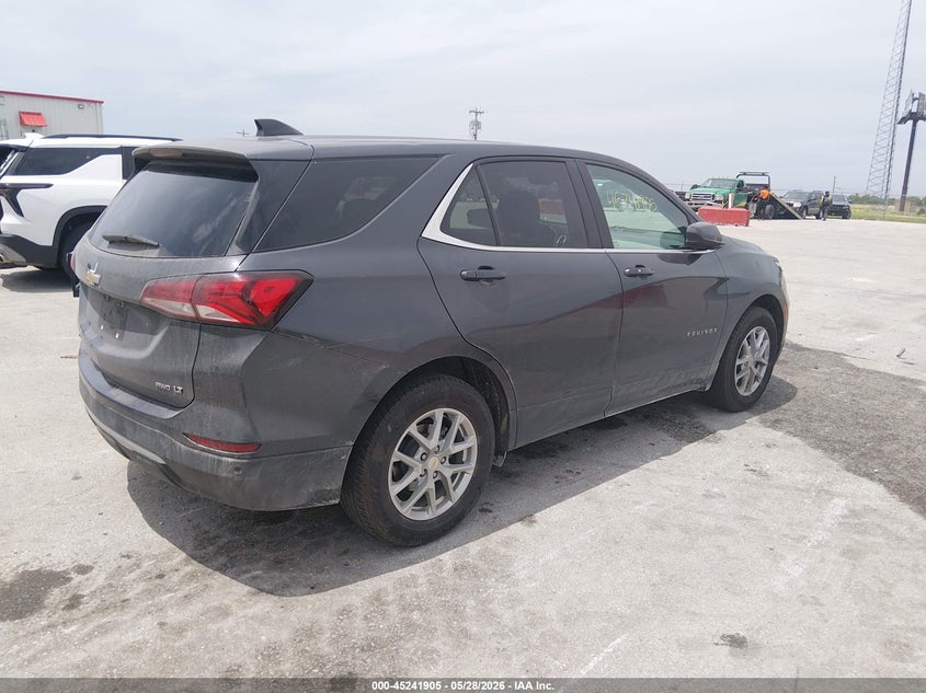 2022 Chevrolet Equinox VIN 2GNAXTEV0N6126595 IAAI salvage auction — STORM DAMAGE, Salvage Title, sold $2,950 on 2026-07-18 (photo 4)