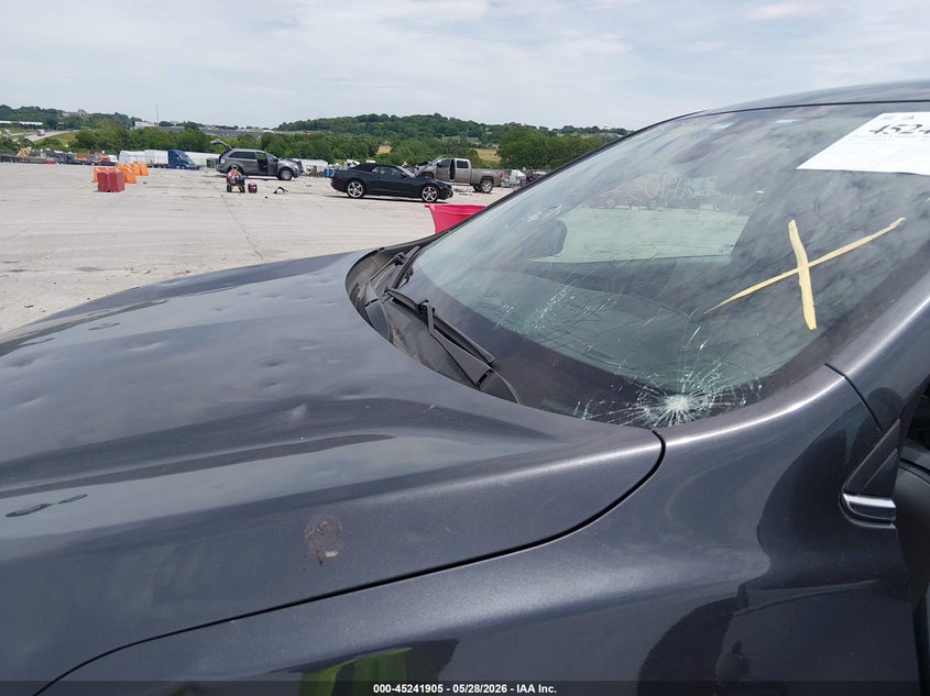 2022 Chevrolet Equinox VIN 2GNAXTEV0N6126595 IAAI salvage auction — STORM DAMAGE, Salvage Title, sold $2,950 on 2026-07-18 (photo 6)