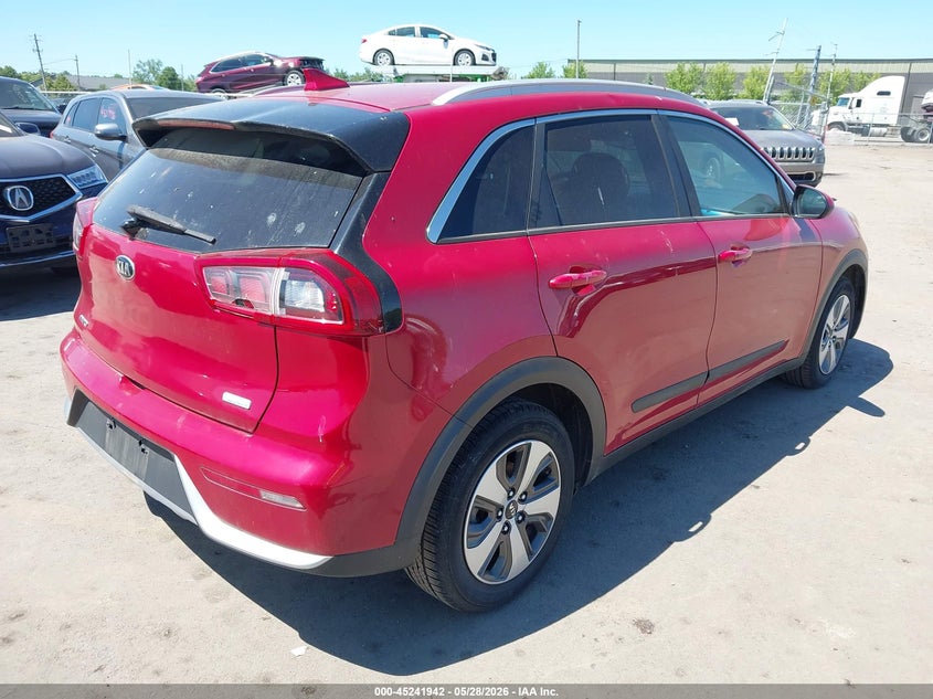 2017 Kia Niro VIN KNDCB3LC7H5056319 IAAI salvage auction — NORMAL WEAR, Original (Ohio), sold $1,100 on 2026-07-28 (photo 4)