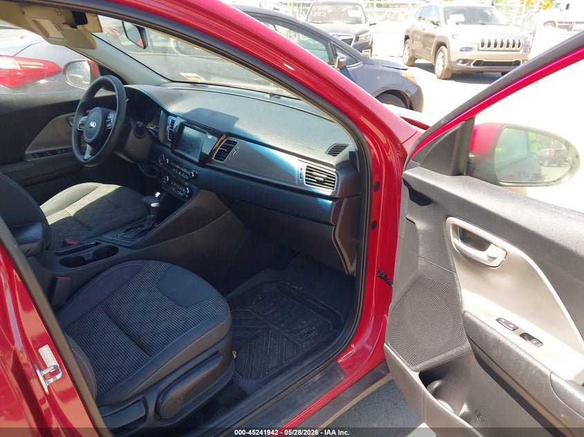 2017 Kia Niro VIN KNDCB3LC7H5056319 IAAI salvage auction — NORMAL WEAR, Original (Ohio), sold $1,100 on 2026-07-28 (photo 5)