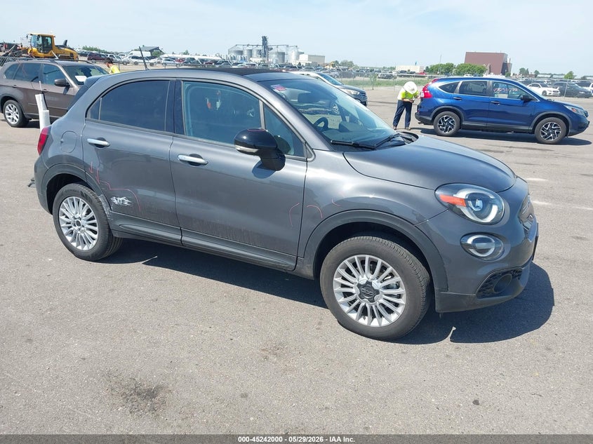 2023 Fiat 500x VIN ZFBNF3B13PP989122 IAAI salvage auction — SIDE, Salvage Title, sold $4,850 on 2026-08-02 (photo 1)