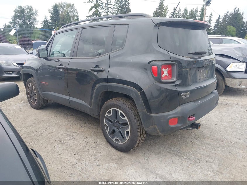 2017 Jeep Renegade VIN ZACCJBCB7HPE55923 IAAI salvage auction — FRONT END, Salvage Title, sold $1,275 on 2026-07-29 (photo 3)