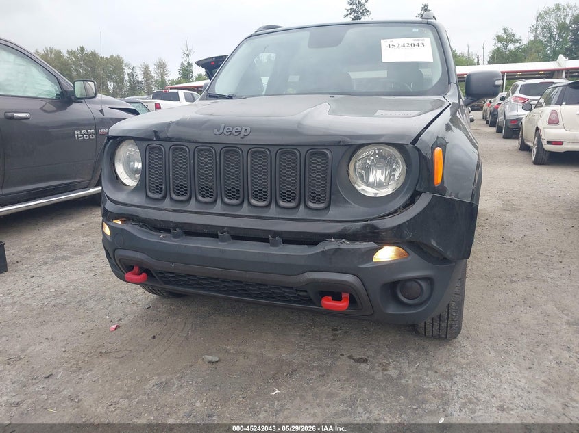 2017 Jeep Renegade VIN ZACCJBCB7HPE55923 IAAI salvage auction — FRONT END, Salvage Title, sold $1,275 on 2026-07-29 (photo 6)