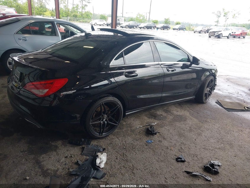 2018 Mercedes-benz Cla-klasse VIN WDDSJ4EB7JN563029 IAAI salvage auction — UNKNOWN, Salvage Title, sold $2,450 on 2026-07-14 (photo 4)