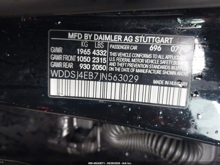 2018 Mercedes-benz Cla-klasse VIN WDDSJ4EB7JN563029 IAAI salvage auction — UNKNOWN, Salvage Title, sold $2,450 on 2026-07-14 (photo 9)