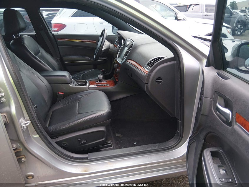 2014 Chrysler 300 VIN 2C3CCAAG0EH182795 IAAI salvage auction — FRONT END, Wait Title, sold $2,275 on 2026-09-01 (photo 5)