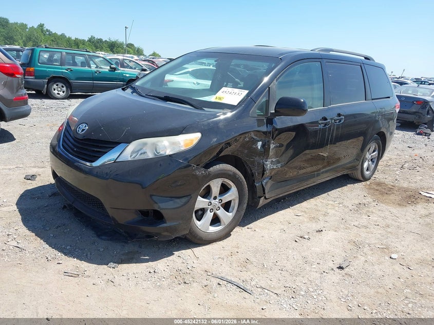 2012 Toyota Sienna VIN 5TDKK3DC4CS235866 IAAI salvage auction — LEFT FRONT, Salvage (Pennsylvania), sold $2,150 on 2026-07-29 (photo 2)